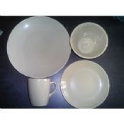 20-piece Ceramic Dinnerware Set with Customized Designs,Microwave and Dishwasher Oven Safe images