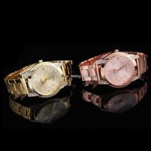 Quartz watch for men images