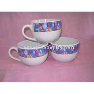 Tigelas de sopa cerâmica colorida
