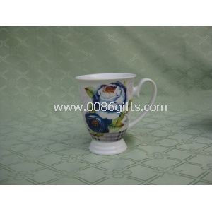 Porcelain coffee mug with floral design,Meets FDA,LFGB,CA65,CPSIA,84/500/EEC Standards