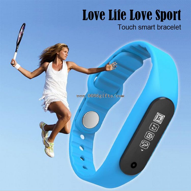 0.69 inch OLED display 3-axis G-sensor BT 4.0 health wristband