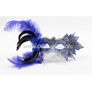 Colombina Plastic Feather Masquerade Masks