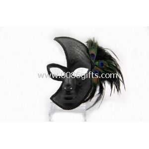 Kadın tüy maskeli balo maskesi