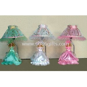 Зелений антикварні порцелянові ляльки для жіночої декоративні настільні лампи