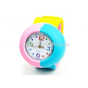 Rundes Gesicht-Slap-Armband-Uhr für Kinder