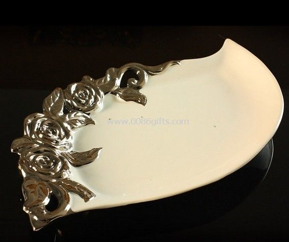 Ceramic plate tray type pattern leaves