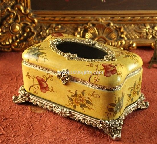 Ceramic arts and crafts European-style hand-painted creative tissue box