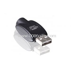 Siyah beyaz USB şarj kablosu ile