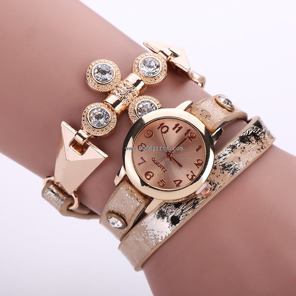 3 lap long strap women watch