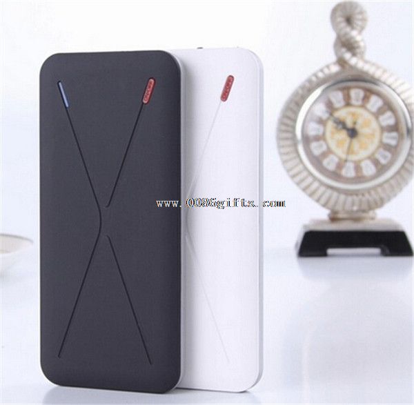 8000mAh ultra subţire carte power bank