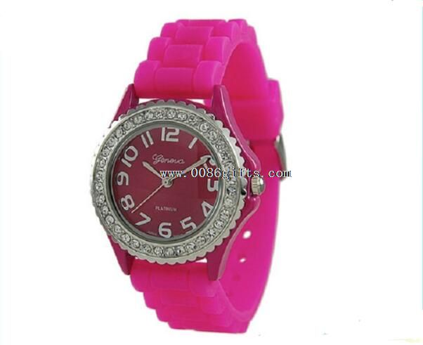 Crystal bezel silicone watch