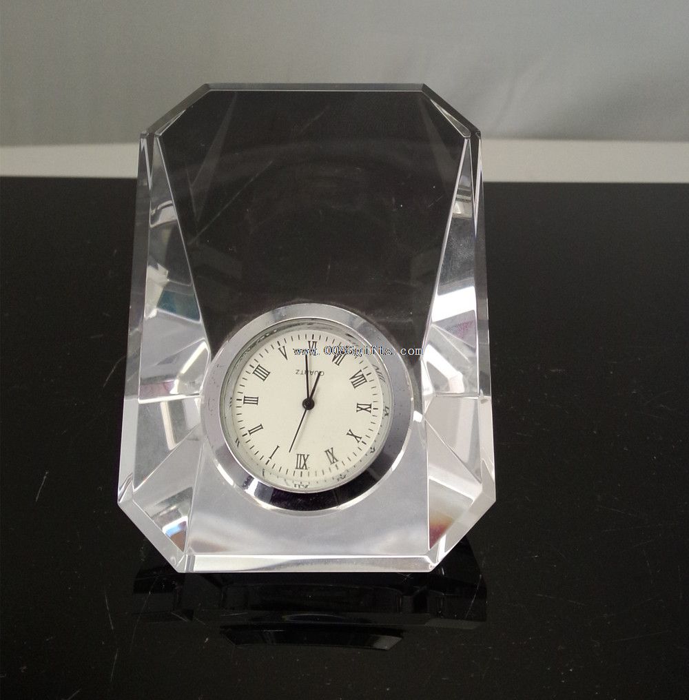 Relógio de mesa de cristal