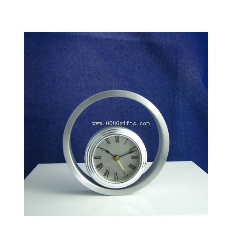 Digital table clock