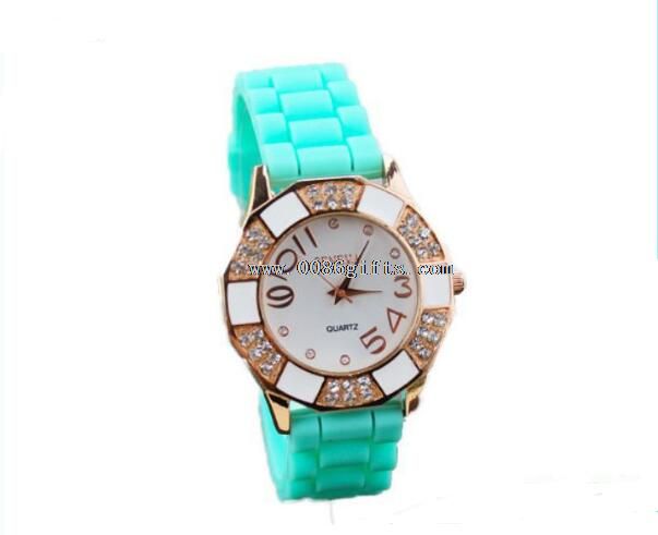 Dimond Quartz Silicone Watch