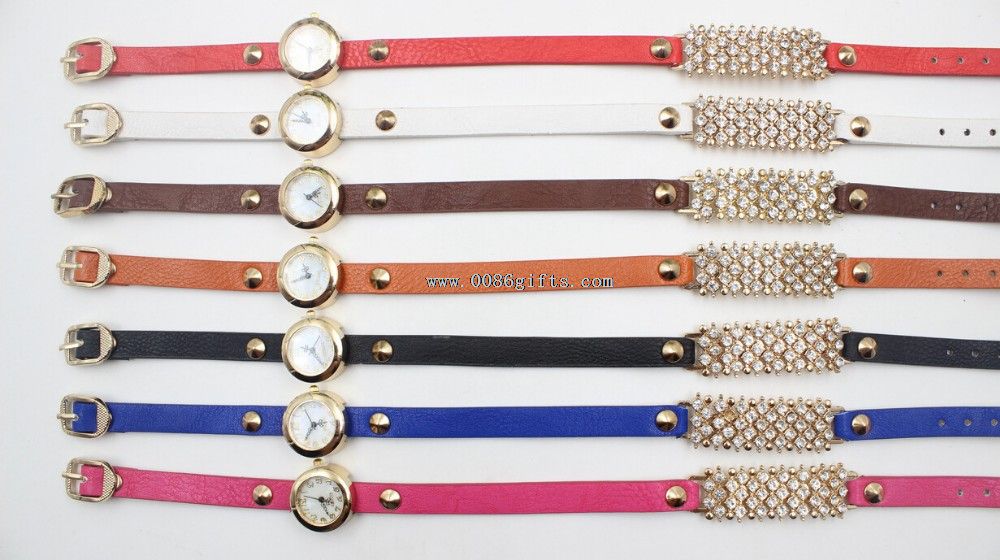 Dress Watch dengan batu bintang dan bersinar