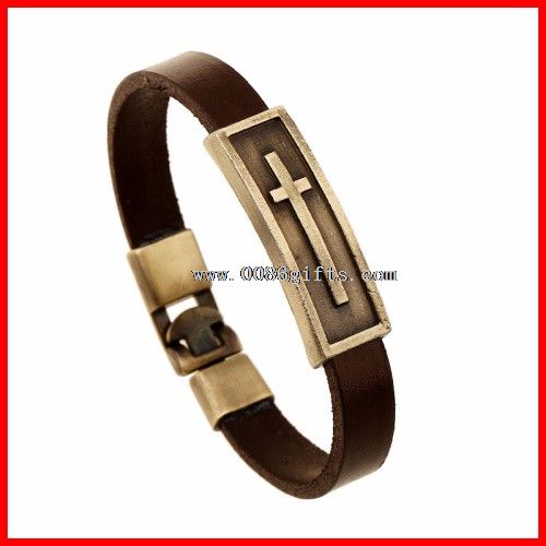 La mode Corss graver Bracelet métal