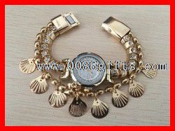 Šperky zlaté hodinky s magnetickou sponou