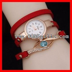 Leder-Wrap-Armband-Uhr mit Crystal Charme