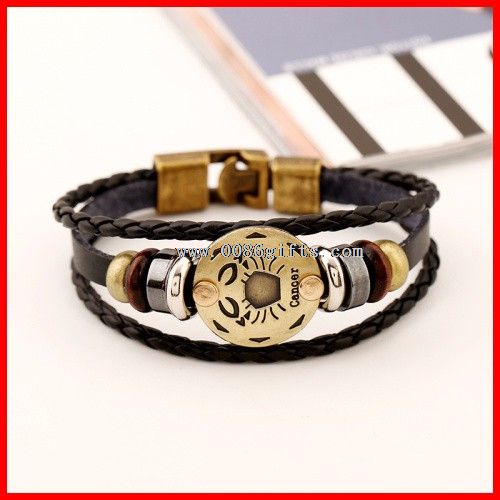 Metal Clasp Bracelet Leather