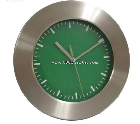 reloj de pared metal