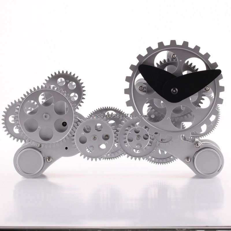 Plastic Dog Gear Clock