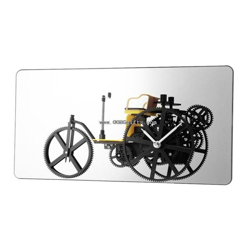 Three-Wheels Desk Clock