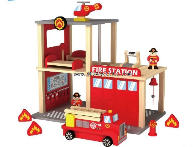 Stazione dei pompieri in legno giocattolo per bambini