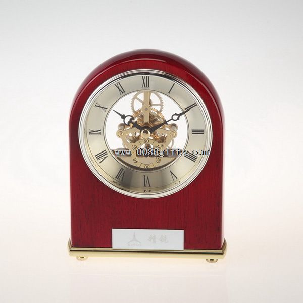 Dřevěná kostra desk Clock