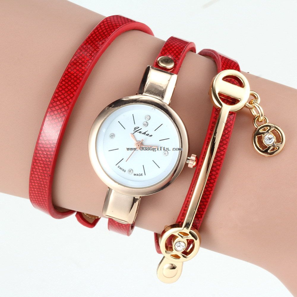 Reloj de pulsera de cuero