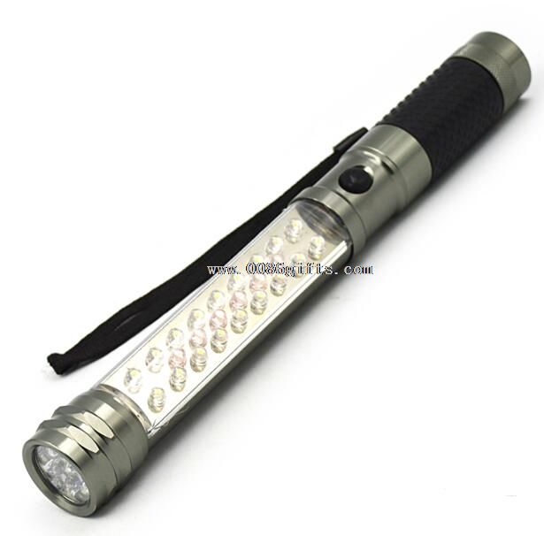 18 LED + 6 røde blinker LED + 9 LED lommelygte