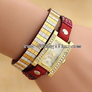 reloj de moda vogue