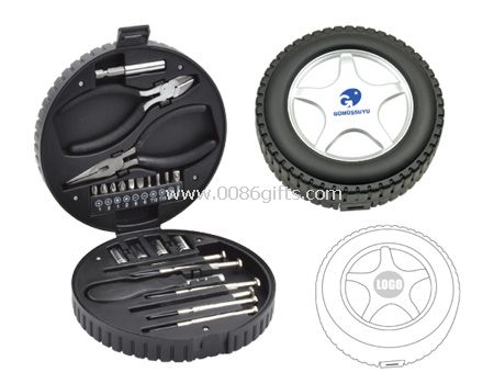 Neumático en forma de conjunto de herramientas