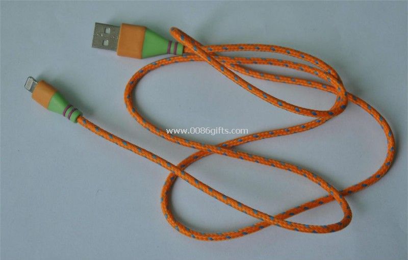barevné pletené usb datový kabel
