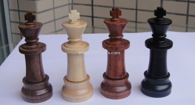 Wooden international chess shape usb flash drive