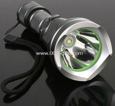 CREE T6 LED 500Lumen taktinen LED taskulamppu