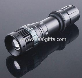 CREE LED 180 Lumen Zoomable lommelykt