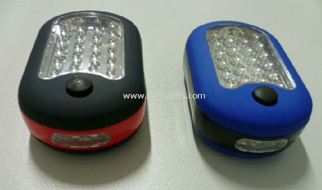 24 und 3 LED-Taschenlampe