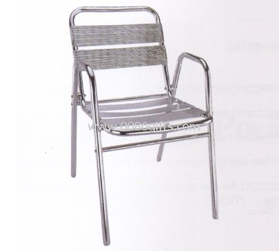 Chaise en aluminium