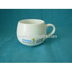 Kaffee-Keramiktasse mit Brief drucken
