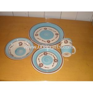 16pcs peints à la main en grès dîner définie, rencontrer FDA, CPSIA, CA65, LFGB et 84/500/CEE