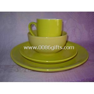 16Pcs Steinzeug gelbe Glasur Dinner Set