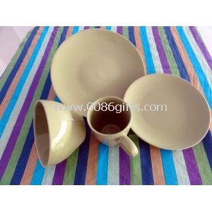 Ensembles de vaisselle 20pcs grès w / glacis de couleur unie