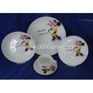 Jeux de Cartoon création porcelaine dîner