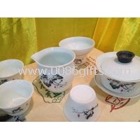 Tea set 10 pezzi di inchiostro e lavare pittura fatta di porcellana bianca