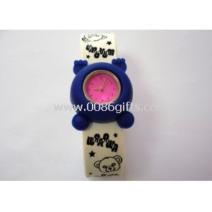 Osito a prueba de agua reloj de pulsera de silicona Slap