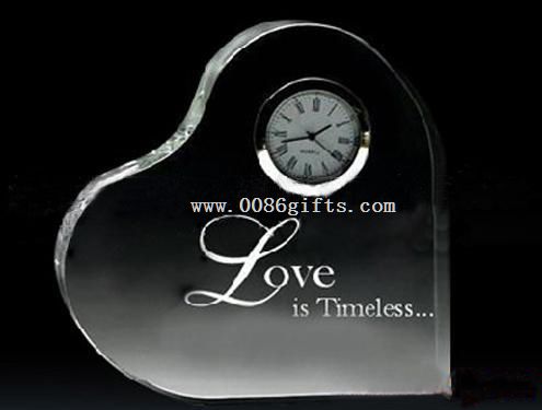 Horloge de cristal forme coeur