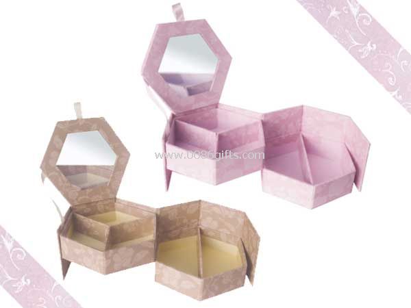 Casket 8