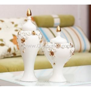 Electroplating pure white roses storage tank