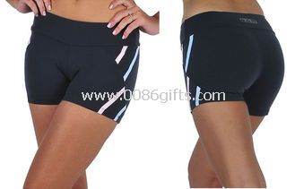 Workout Shorts Contrast Color Built