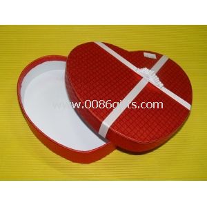 Mini Cardboard Suitcase Box Sweet Heart Shape For Packing Chocolate